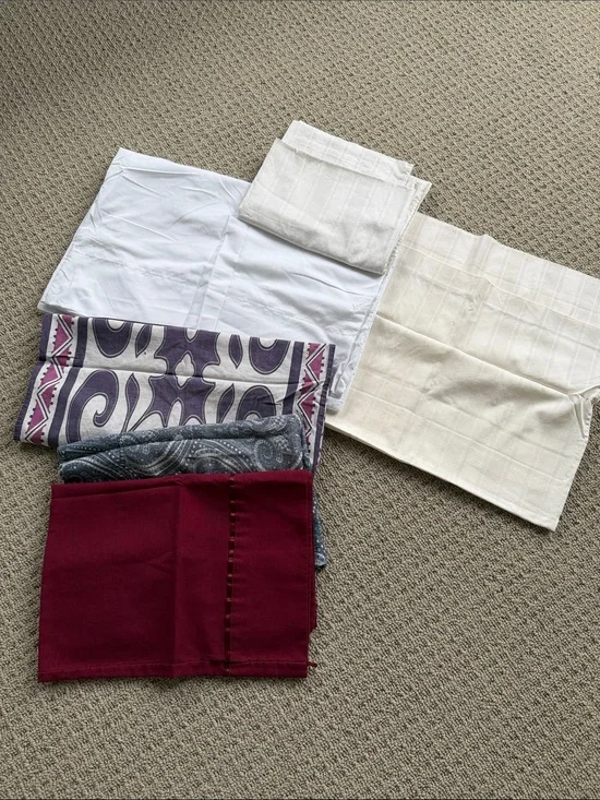 7 pcs of standard pillowcases