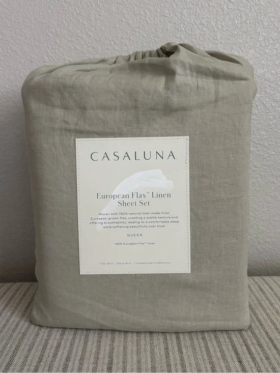 NWT Queen 100% Linen Sheet Set Light Olive Green - Casaluna