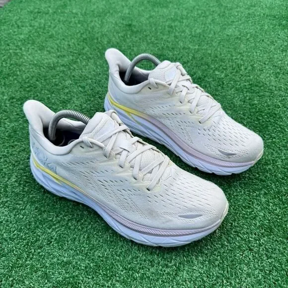 HOKA ONE ONE CLIFTON 8 - Women’s Running Shoes - SIZE 9.5B