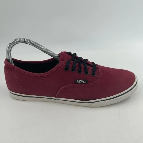 🥾 Vans Unisex Maroon Classic Canvas Lace-Up Shoes - Sizes Men/6 |Women’s 7.5