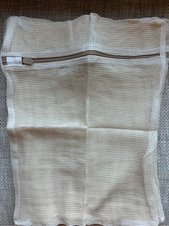 Mesh Zip Top Laundry/Travel/Lingerie/Storage Bags (8) Natural Fibers 15”x11”