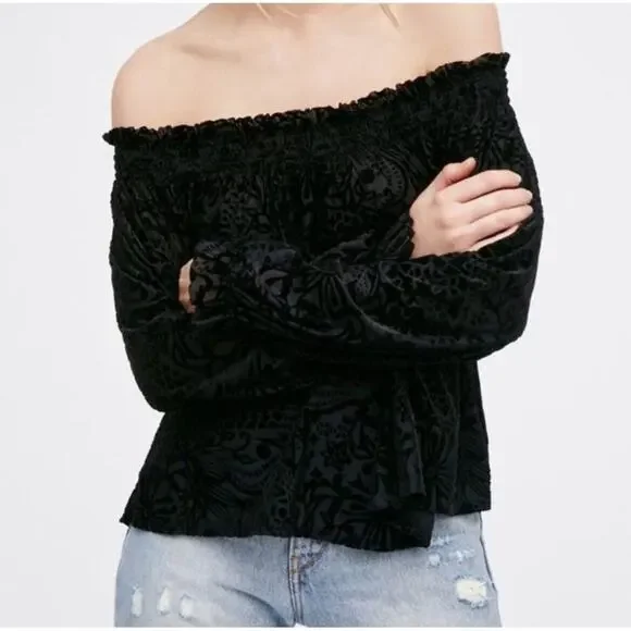 Free People Womens S A Little Twist Off Shoulder Velvet Black Top