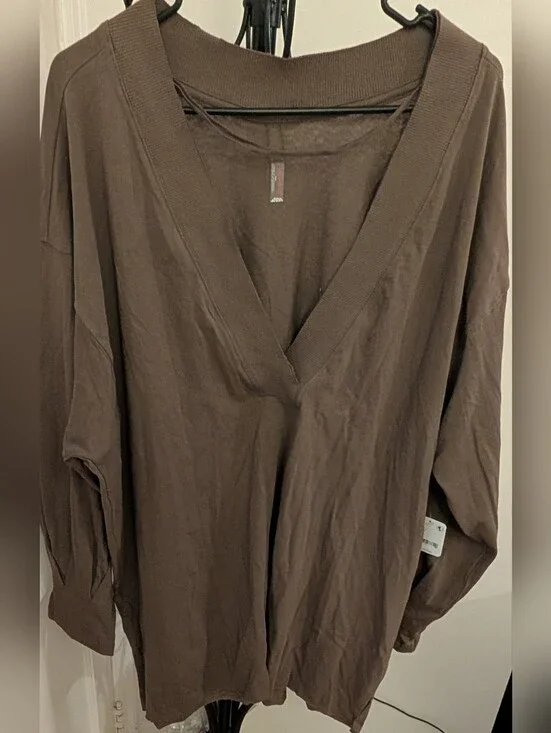 Free People Brown V-Neck Long Sleeve Top Size Medium