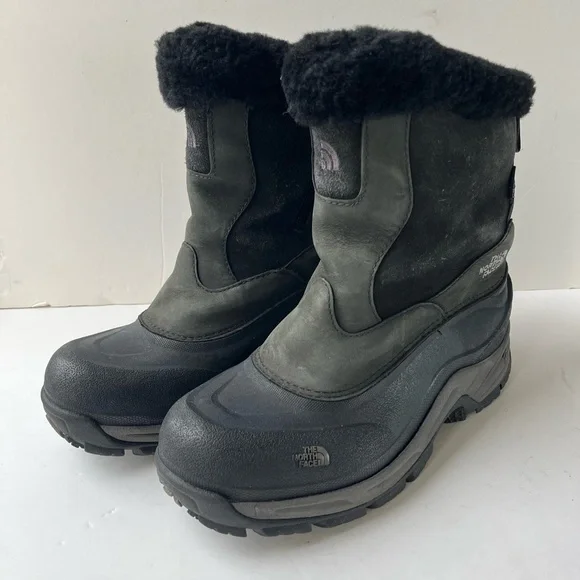 The North Face Black Primaloft Winter Boots Women's 7
