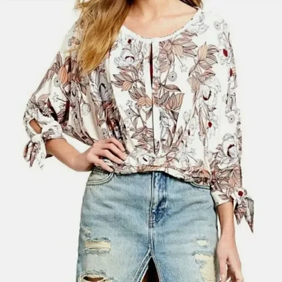 Free People Keepin On Floral Blouse