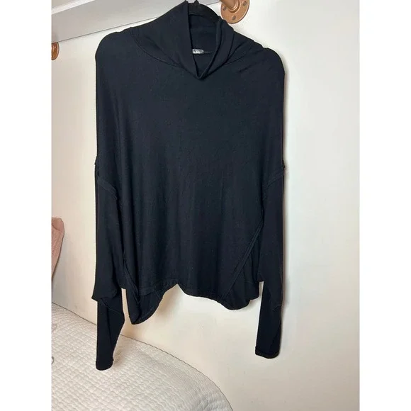 Free People Black Ribbed Cowl Neck Dolman Sleeve‎ Asymmetrical Hem Top XS