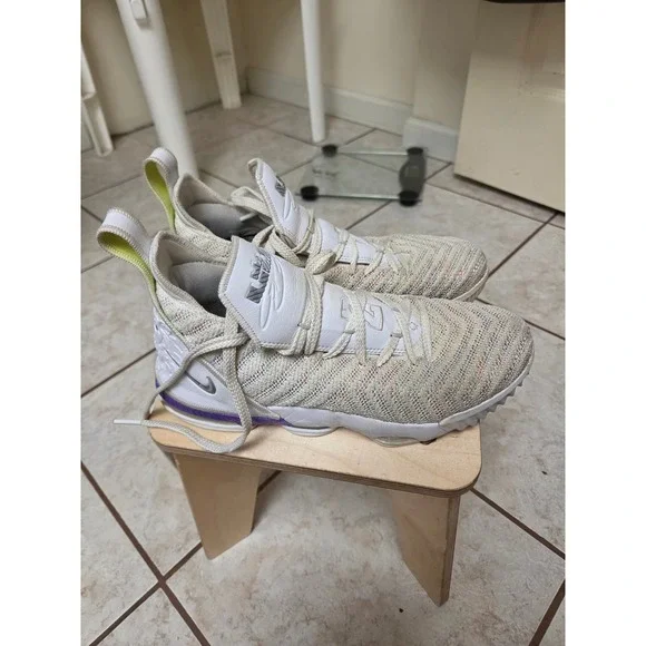 Nike LeBron 16 Buzz Lightyear Multi-Color Basketball Shoes Kids 6Y AQ2465-102‎