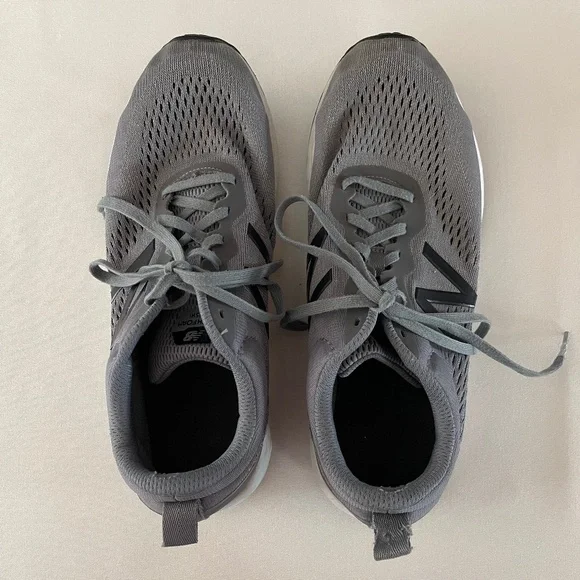New Balance Men's‎ Fresh Foam Arishi V3 Running Shoe - Size 9.5.