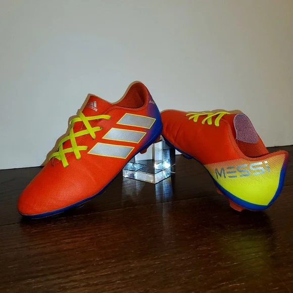 Adidas Messi 15.3 FG Soccer Cleats Youth Sz 6 Red Yellow Blue Firm Ground CM8098