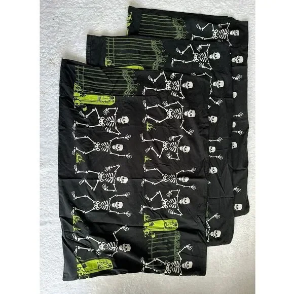 Black, white, and green skeleton Halloween pillowcase - set of 3