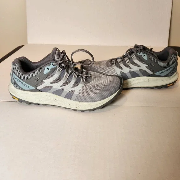 Merrell Antora 3 Hiking Trail Shoes Women's Size 9.5 Like New J067600