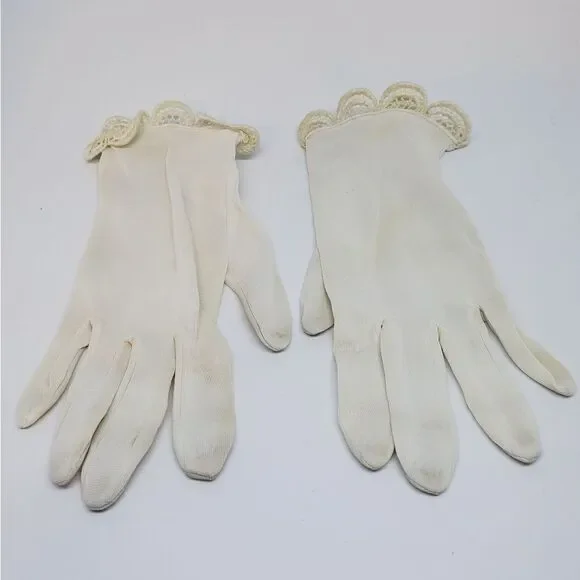 Vintage White Gloves with Lace Trim