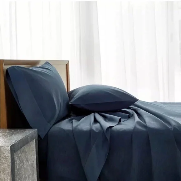 Michael‎ Aram Striated Band California King Fitted Sheet - Indigo