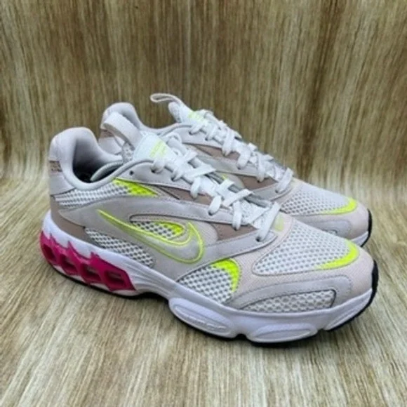 Nike Zoom Air Fire Women's Size 9 White Light Orewood Brown Shoes‎ CW3876-106