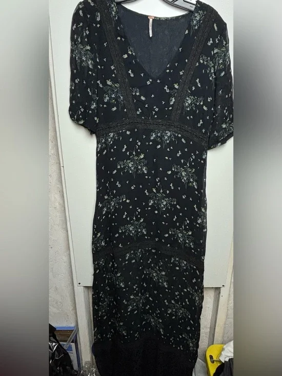Free People floral lace maxi dress sz M