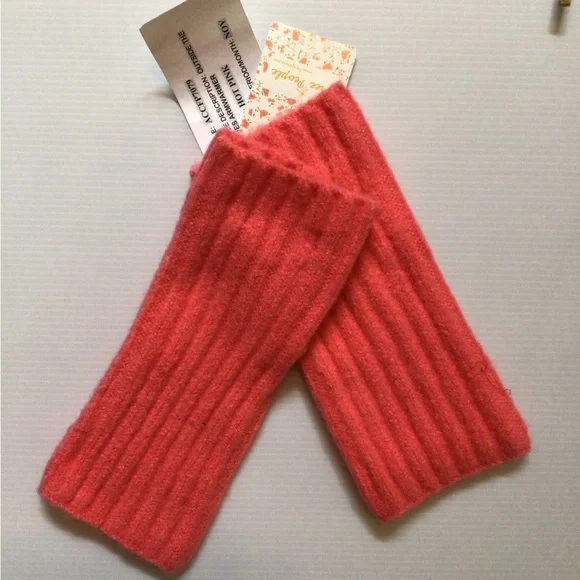 Free People Rose arm warmers