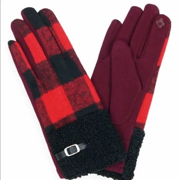SALE! NWT Styline Buffalo plaid smart touch gloves