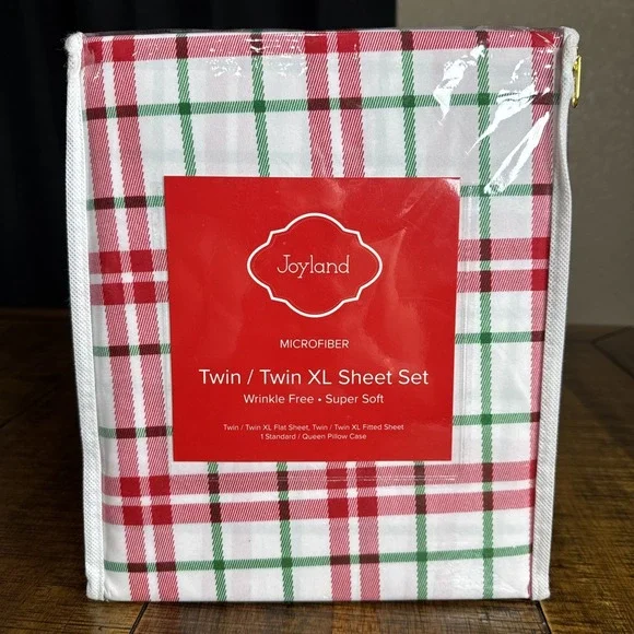 JOYLAND‎ Twin/Twin XL  Sheet Set Christmas Plaid Red White Green Microfiber NEW