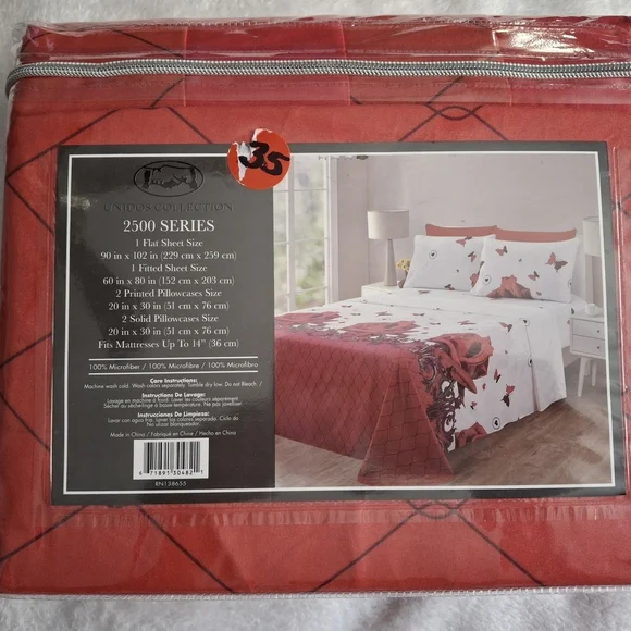 Red Bedding Set
