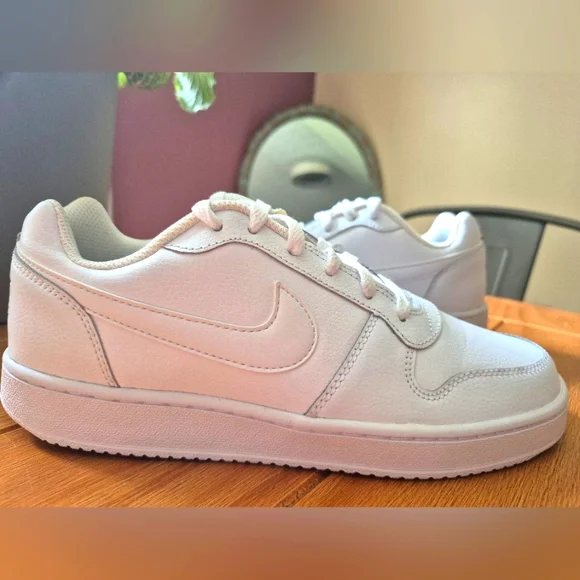 Nike Ebernon Low‎ Mens Basketball Sneakers - Size 7.5