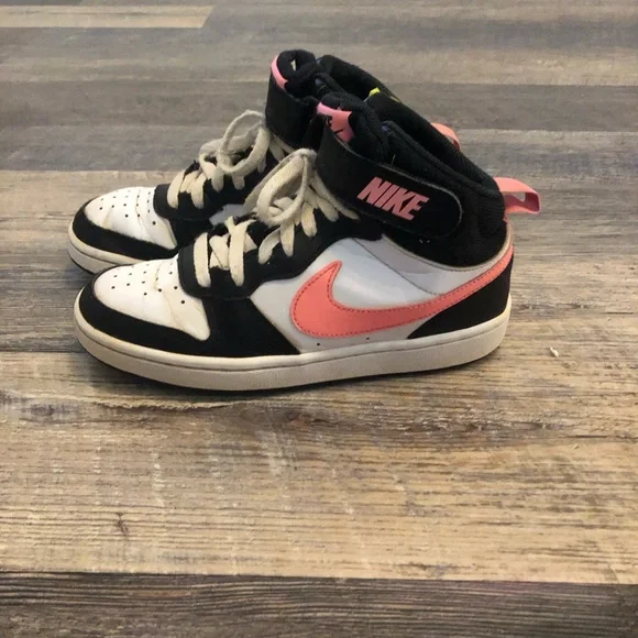 Nike Girls Court Borough Mid 2 Black/Sunset Pulse- White Sneaker - size 4