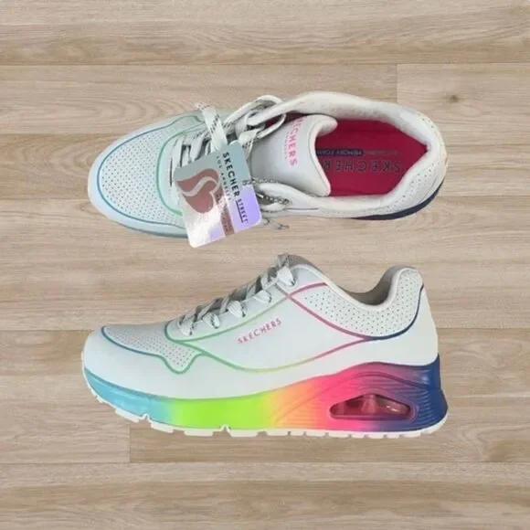 NWOT Uno Pop of Sunshine‎ Women's Skecher's Sneakers Size 7