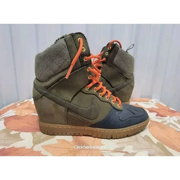 Nike Dunk Sky Hi Hidden Wedge Shoes H2O Repel Women's Size 8 Sneakerboot