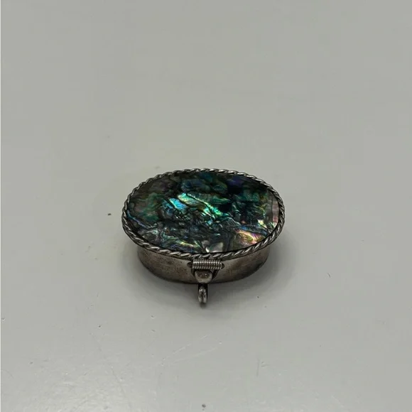 Oval shaped mini silver plated pill box