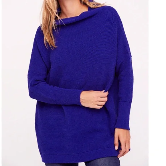 FREE PEOPLE OTTOMAN SLOUCHY TUNIC SIZE XS In Blue
