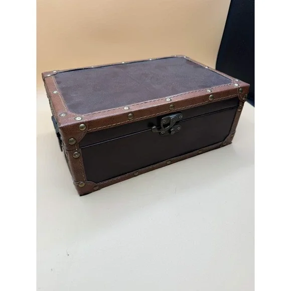 Unbranded Vintage Style Small Trunk Decorative Storage Box Faux Leather Brown