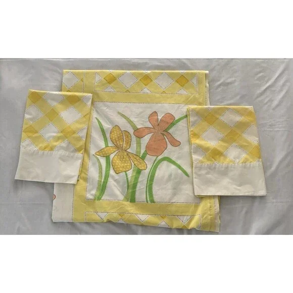 Vintage Utica JP Stevens Yellow Floral Trellis King Flat Sheet 2 Pillowcases *