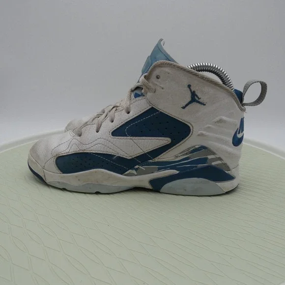 Jordan Jumpman MVP DZ5578-101 Kids US 3 Basketball Shoes White Blue Sneakers