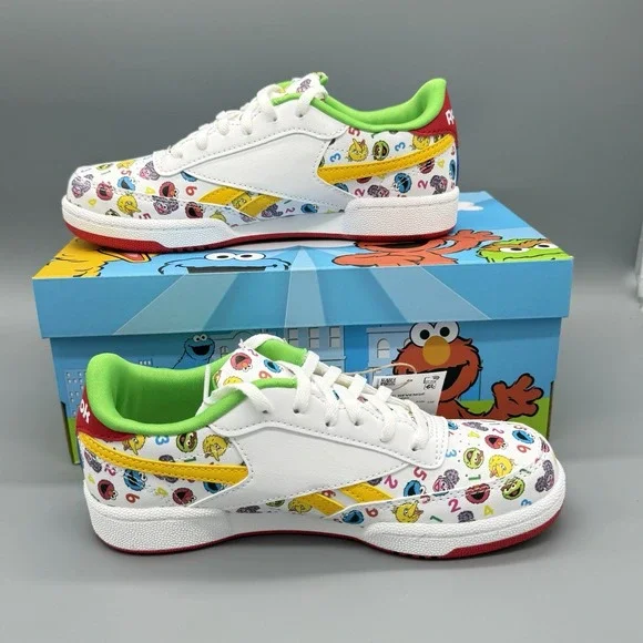 Reebok x Sesame Street Club C Revenge Kids Size 2 White Green Limited‎ Rare NIB