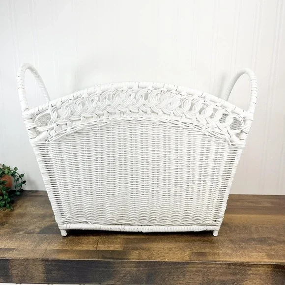 Vintage Wicker Magazine Rack: White Magazine Storage‎ Basket
