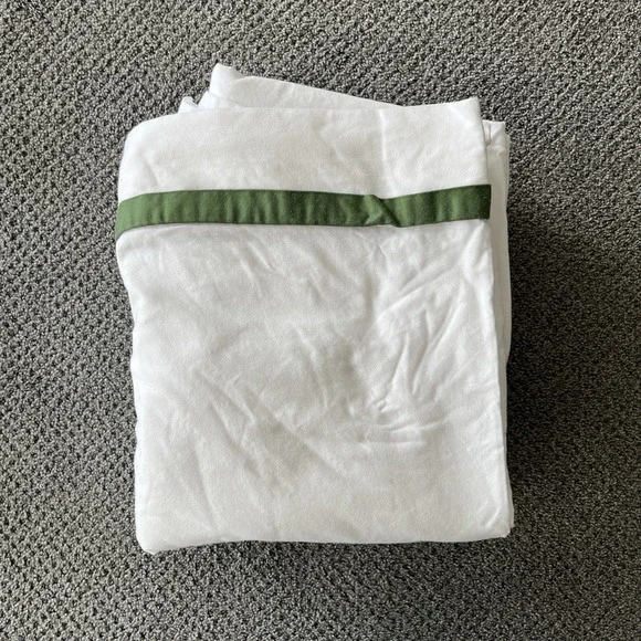 Serena & Lily Twin‎ Sheet Set: White , Green Border. Fitted, Flat Cotton Sheets