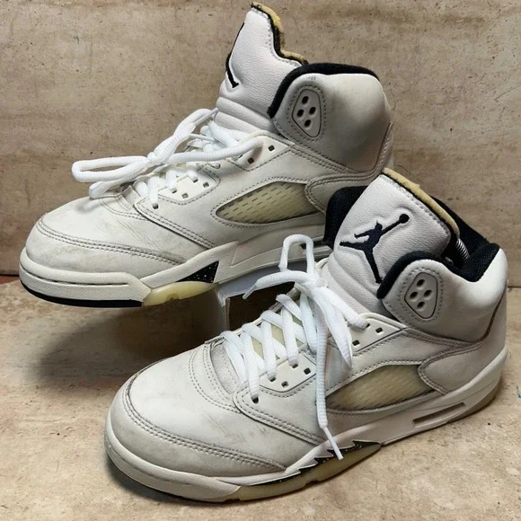 Nike Air Jordan 5 Retro SE Craft Light Orewood Brown‎ FQ3682-100 7Y Womens 8.5