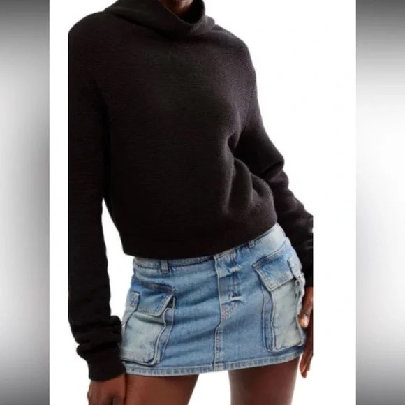 Free People Ottoman Mock Neck Pullover Black size Medium