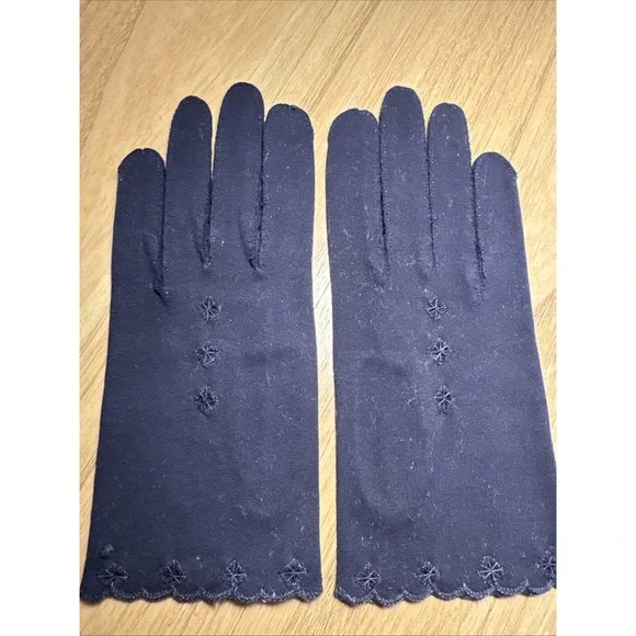 vintage crescendoe gloves SZ 6.5 Wrist Length Tailored Leather Embossed Black