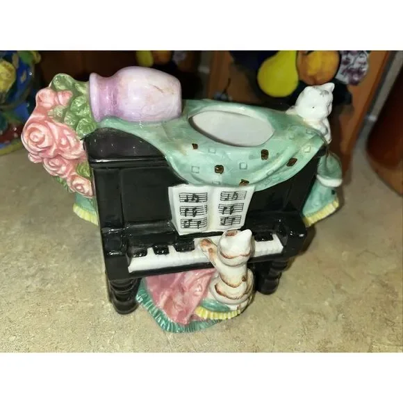 Karen Hahn Enesco Taiwan Vintage Cats On Piano Planter‎ Ceramic 1994