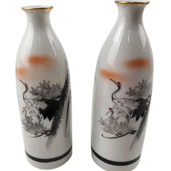 Vtg Japanese Sake Bottle Vase Porcelain Hand Painted 7