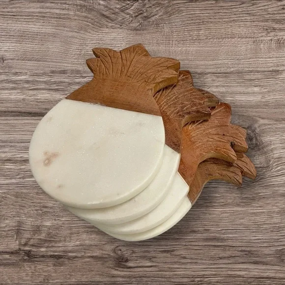 MARBLE PINEAPPLE COASTER SET OF 4, Marble and acacia wood made in India.