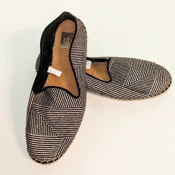 DV Dolce Vita Ollie Striped Espadrille Flats