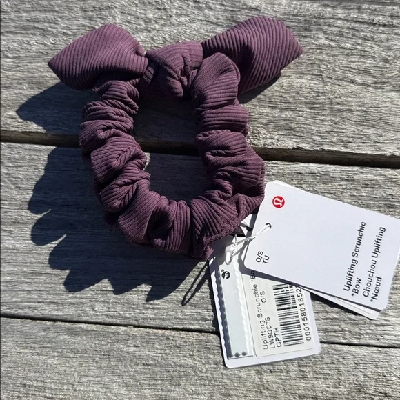 Lululemon Uplifting Scrunchie Bow Grape Thistle Purple 💜 NWT