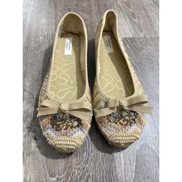 Simply Vera Wang Espadrille Flats with Sequin Detail and‎ Bow Accent. S-181