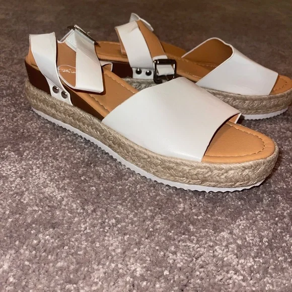 White Espadrille Platform Sandals – Size 39 (US 8.5)