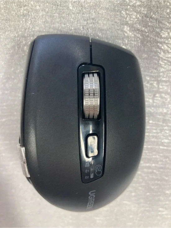 Black Wireless Ergonomic Mouse with Metal Scroll Wheel