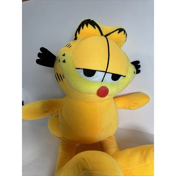 Large Garfield Plush‎ 24
