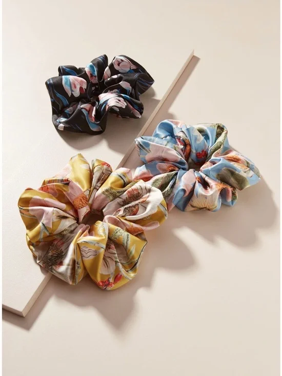 Anthropologie Avery Floral Silkie Scrunchie Set Blue, Yellow, Black