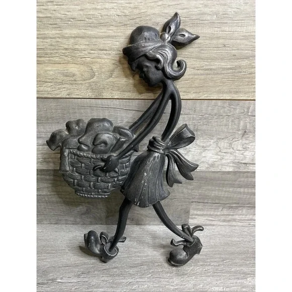 Vtg Sexton Woman Carrying Laundry Basket Metal Wall Decor 1971 Maid Housework