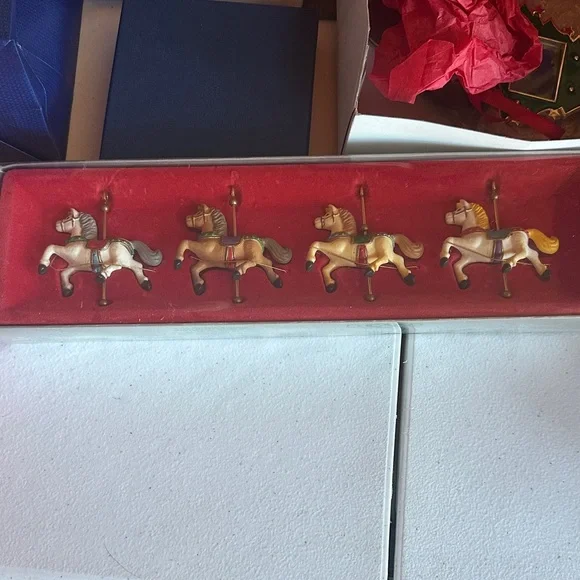 Carousel Horse Wall Decor Set - Gold and Cream Enesco 1982